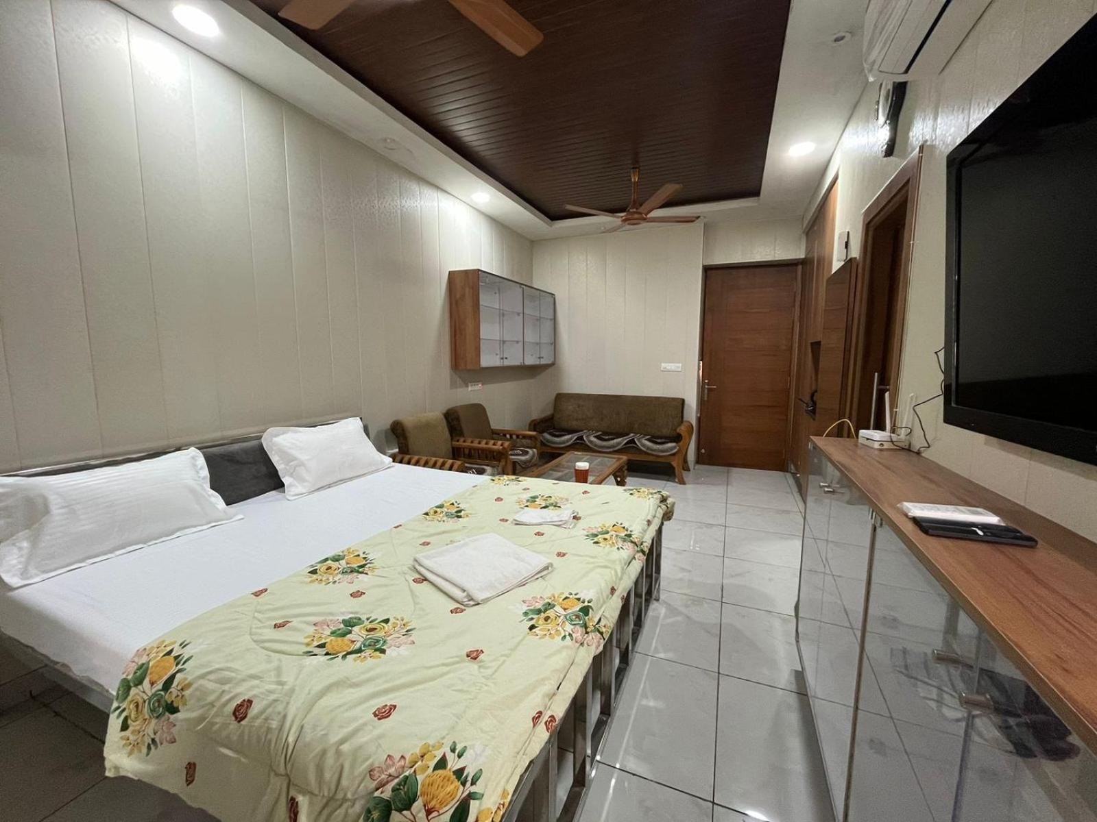 Matrix Studios Noida Exterior photo